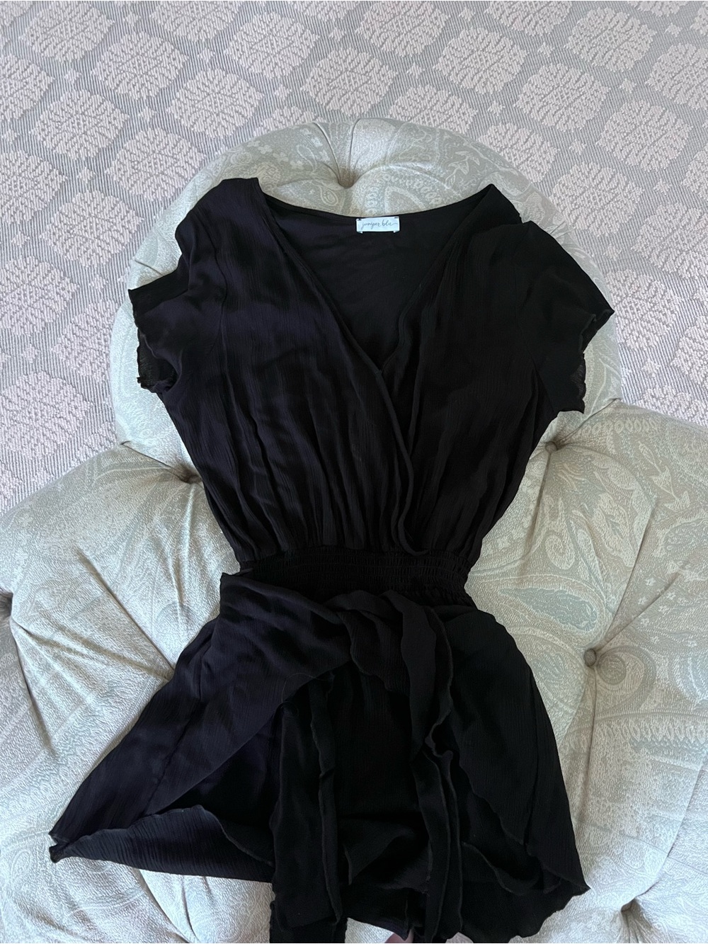 Juniper blu black  Women's jumper with tie on front. Light weight